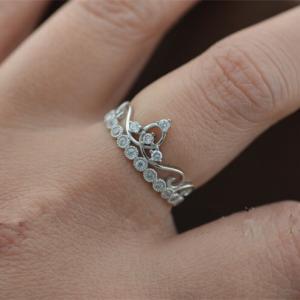 Rhodium Plated Lovely Crown Shape Ring With Round..