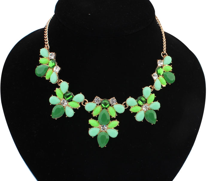 Womens Rhinestone Flower Statement Choker Necklace On Luulla